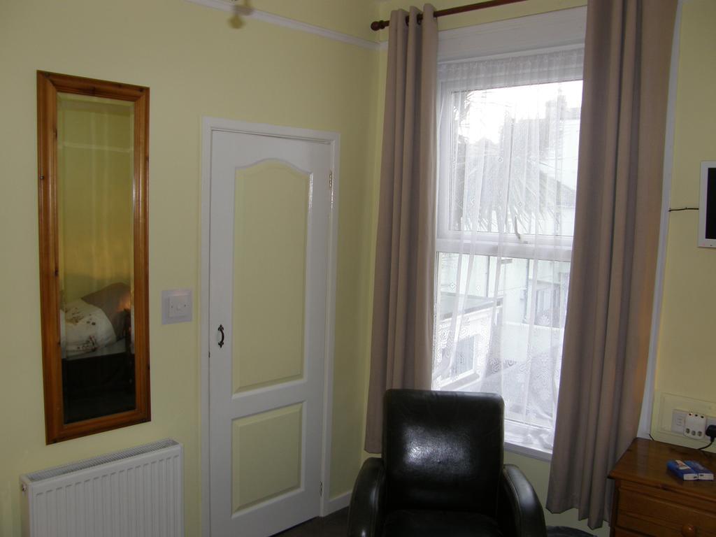 Kingswinford Guest House Paignton Dış mekan fotoğraf